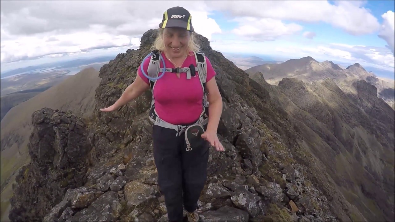 Sgurr a' Mhadaidh to the Inn Pinn Isle of Skye  20Aug16