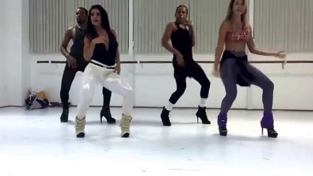 Lore Improta/ Scheila Carvalho/ Vini Nasci - aula Stiletto - Brincando de desafiar você