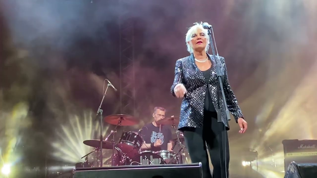 Anja Huwe - Intro & Boomerang @ Death Disco Festival, Athens, Greece, 20-9-2025