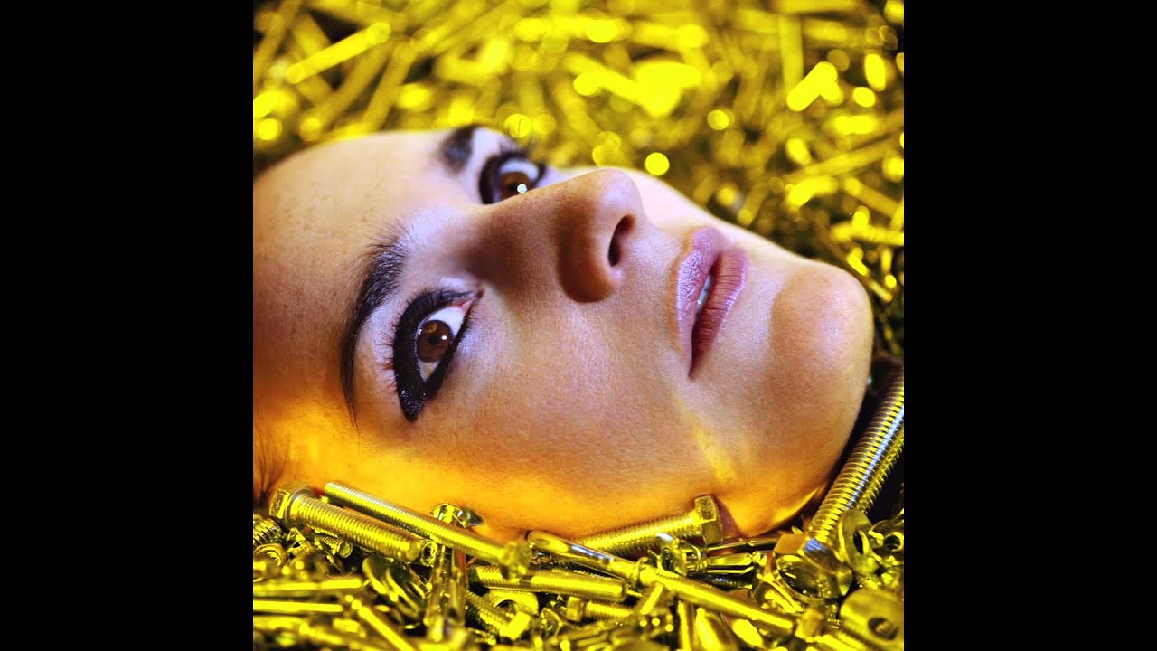 YELLE - MOTEUR ACTION (SOPHIE & A. G. Cook remix)