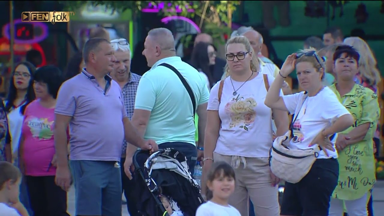 Елена Паракосова - Китка: Де са е чуло, видело / Ваклушко льо, батьова / Радице мари, хубава