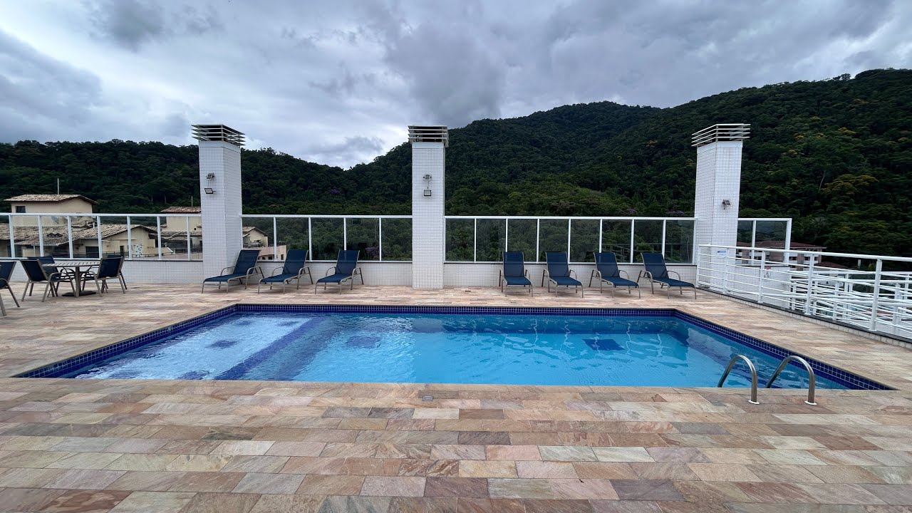 Apartamento mobiliado na Praia das Toninhas em Ubatuba | 2 dormitórios | Piscina