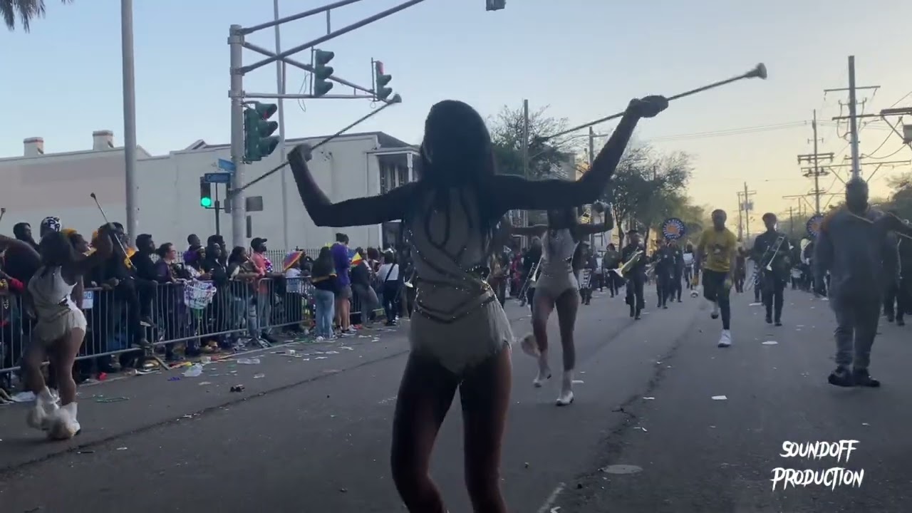 Lw Higgins under the bridge(King Arthur parade)