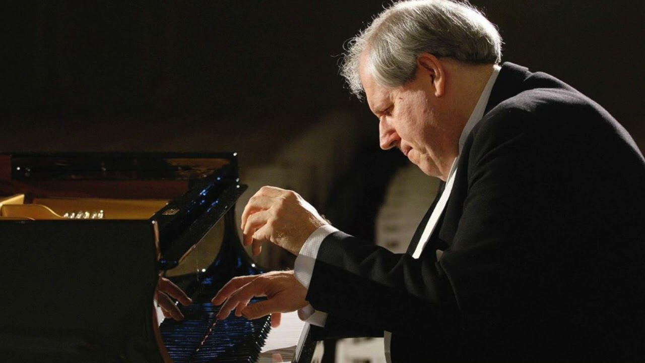 Grigory Sokolov - Stravinsky Petrushka (Moscow 1986)
