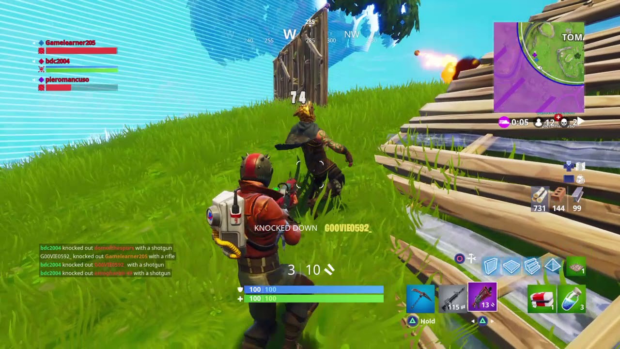 Fortnite Killing An Entire Squad!
