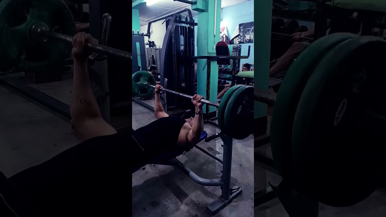 flat bench press 