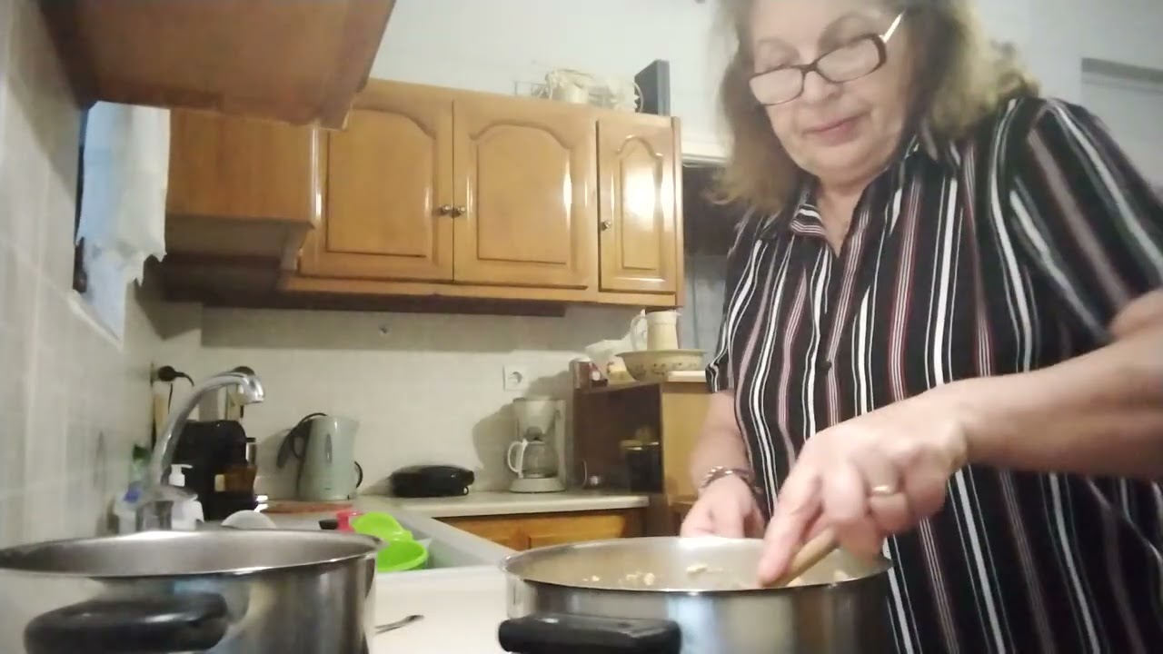 Παραδοσιακός Χαλβάς με αλεύρι 