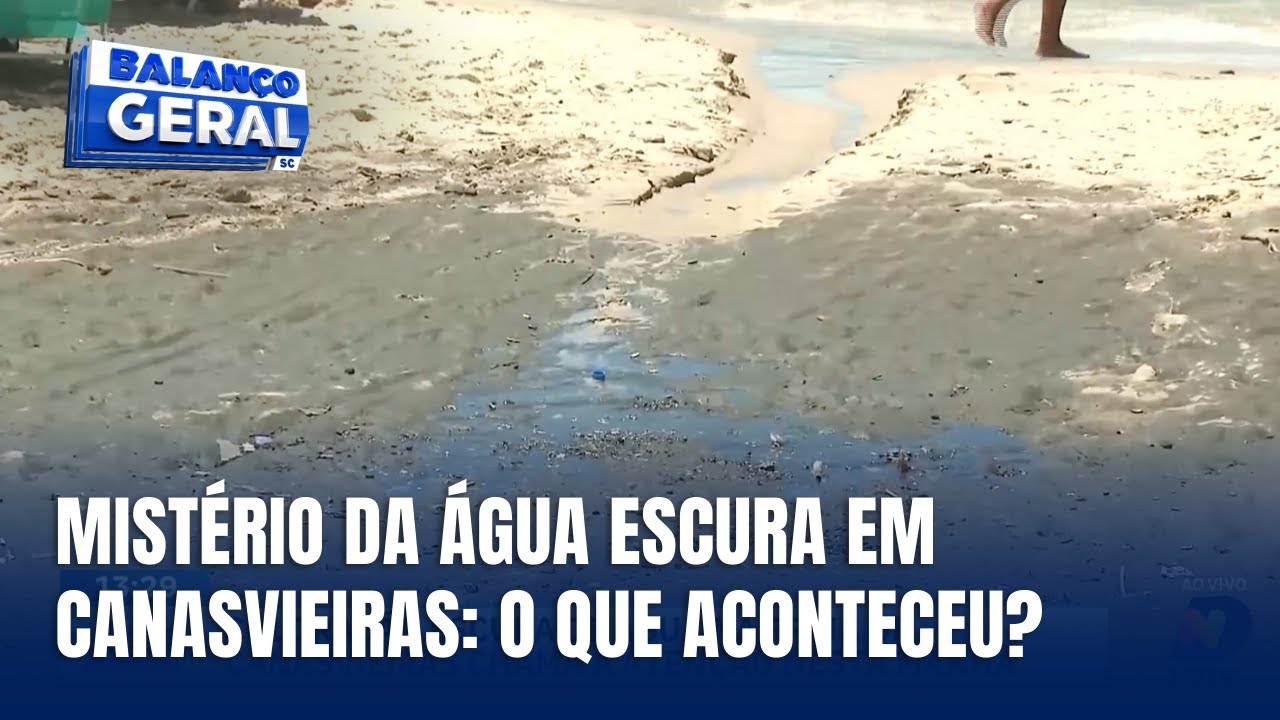 Água escura na Praia de Canasvieiras chama atenção