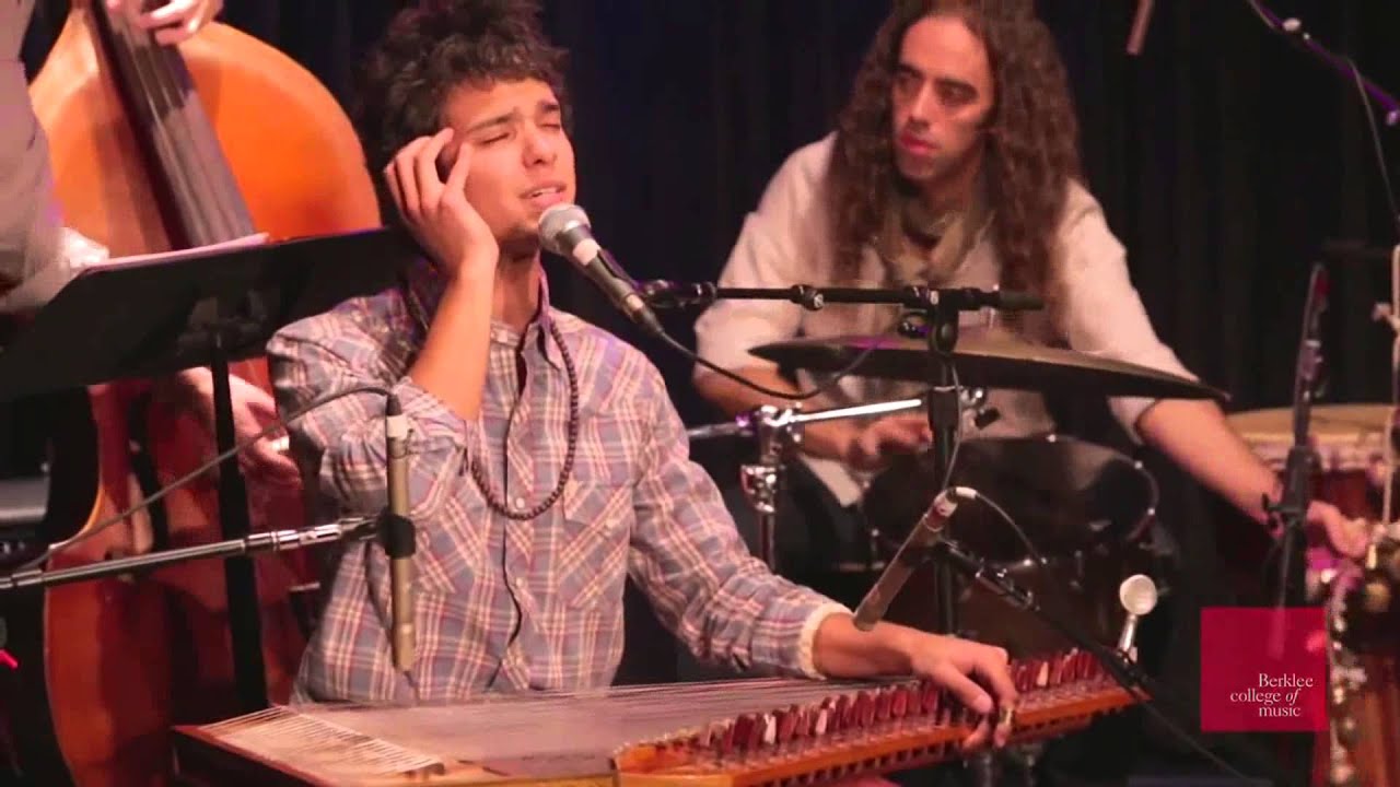 Ali Paris Experiment, 'Najat1958'   Live at Berklee College's Cafe 9391