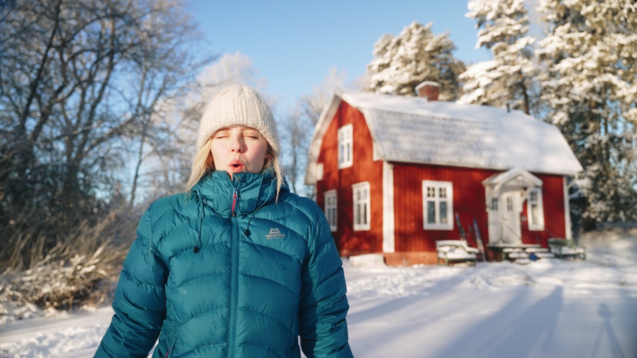 Winter in an Uninsulated Cottage: Surviving Sweden at -25°C | Daily ToDos, Winter Camping Adventure