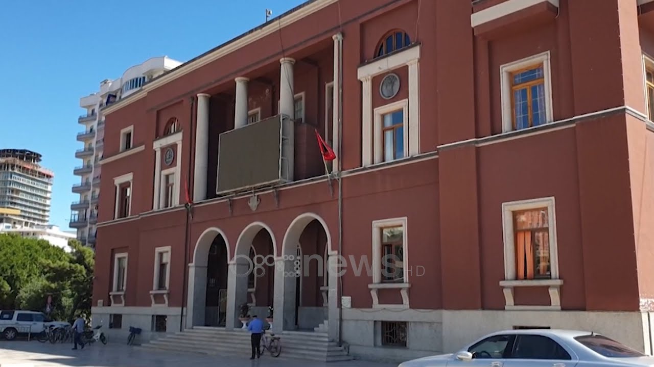 “Tërmet” në Durrës, japin dorëheqje masive drejtorët e Bashkisë