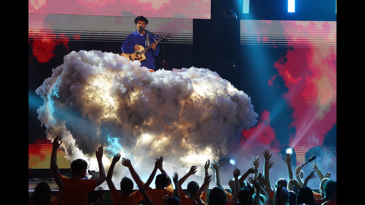 ISSAM AL NAJJAR performs MTAABA KOL EL NOS/ANA WEAH/BRAVO ALEK Medley | Nickelodeon KCA
