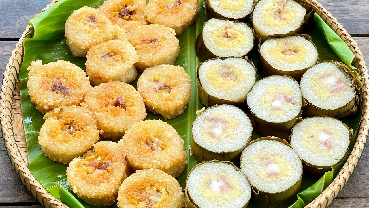 Sticky rice with pork belly and mung bean in 3 ways - Num Ansorm Chrouk