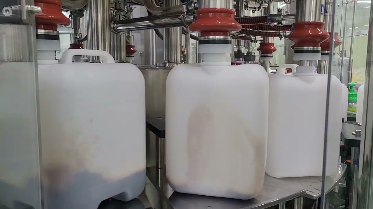 58. 몽고식품 13리터 간장 충진 & 캡핑 모노 블록시스템 (13 Liter PE bottle Soy sauce filling line) Supplied by DCPACK