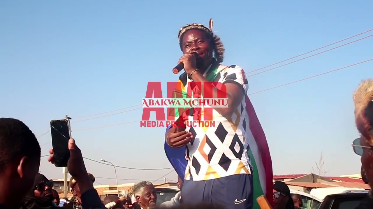 Umhlola owenziwe kuPhakelumthakathi abantu base Tsakane baphuma ngobuningi bezwe ukuthi uyeza kubo