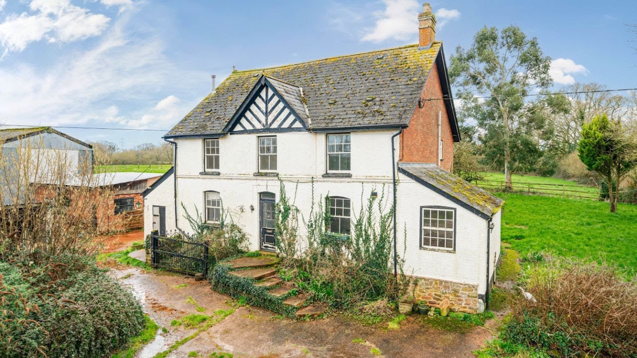 Farthings Farm, Westwood, Broadclyst