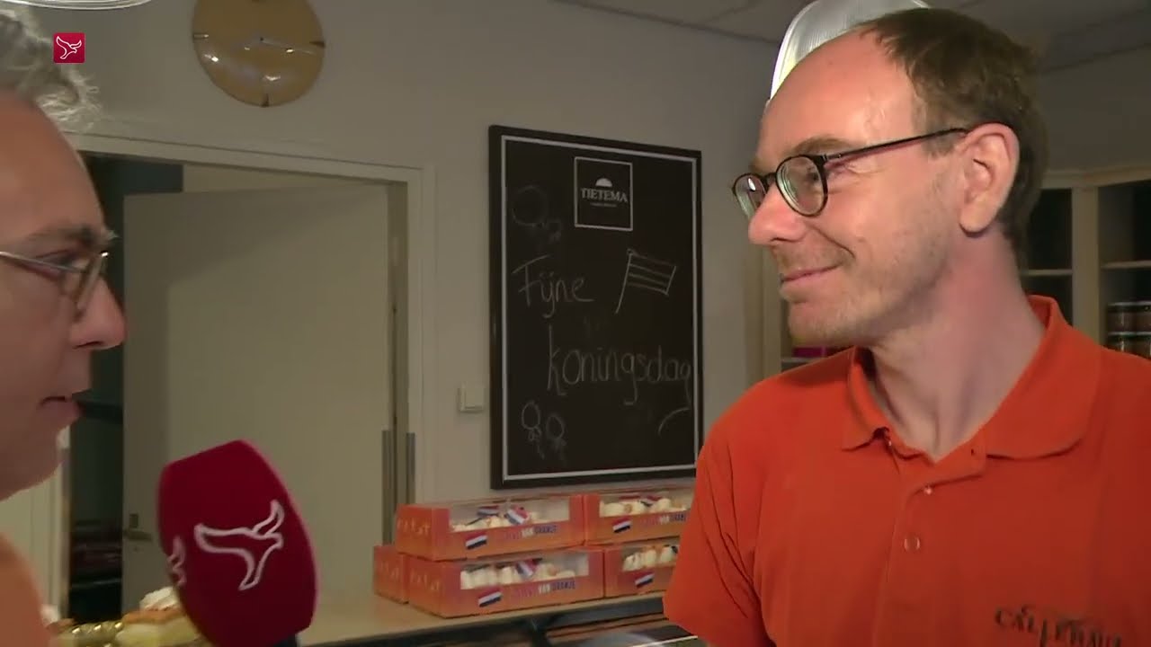 Vroeg uit je bed om 2.500 oranje tompoucen te maken