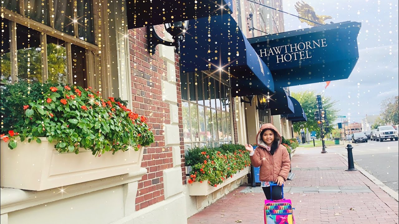 The Hawthorne Hotel in Salem | Was our room 612 haunted ? #salem