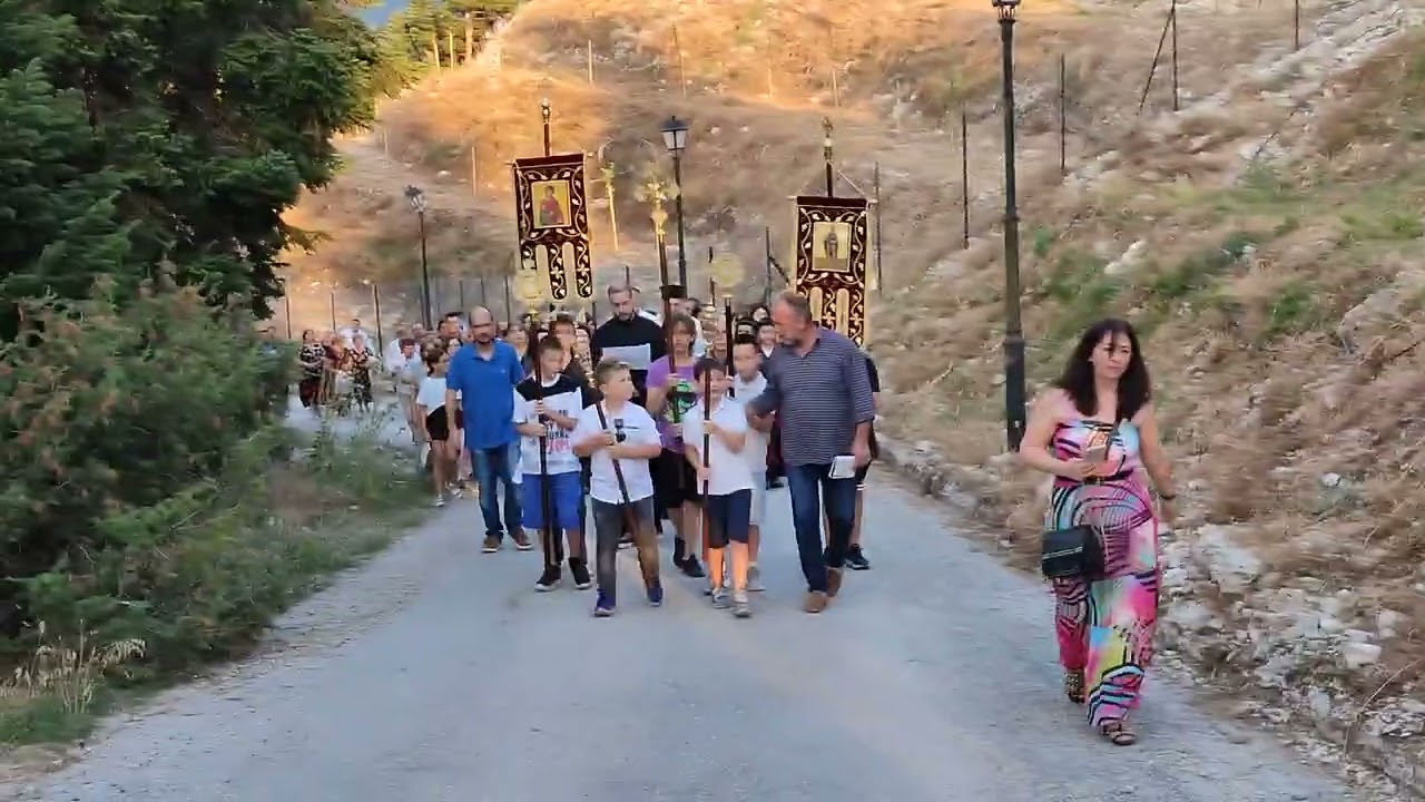 Πράμαντα: Ιερά Μονή Αγίας Παρασκευής - περιφορά εικόνας Κοιμήσεως Θεοτόκου (15-8-2023)