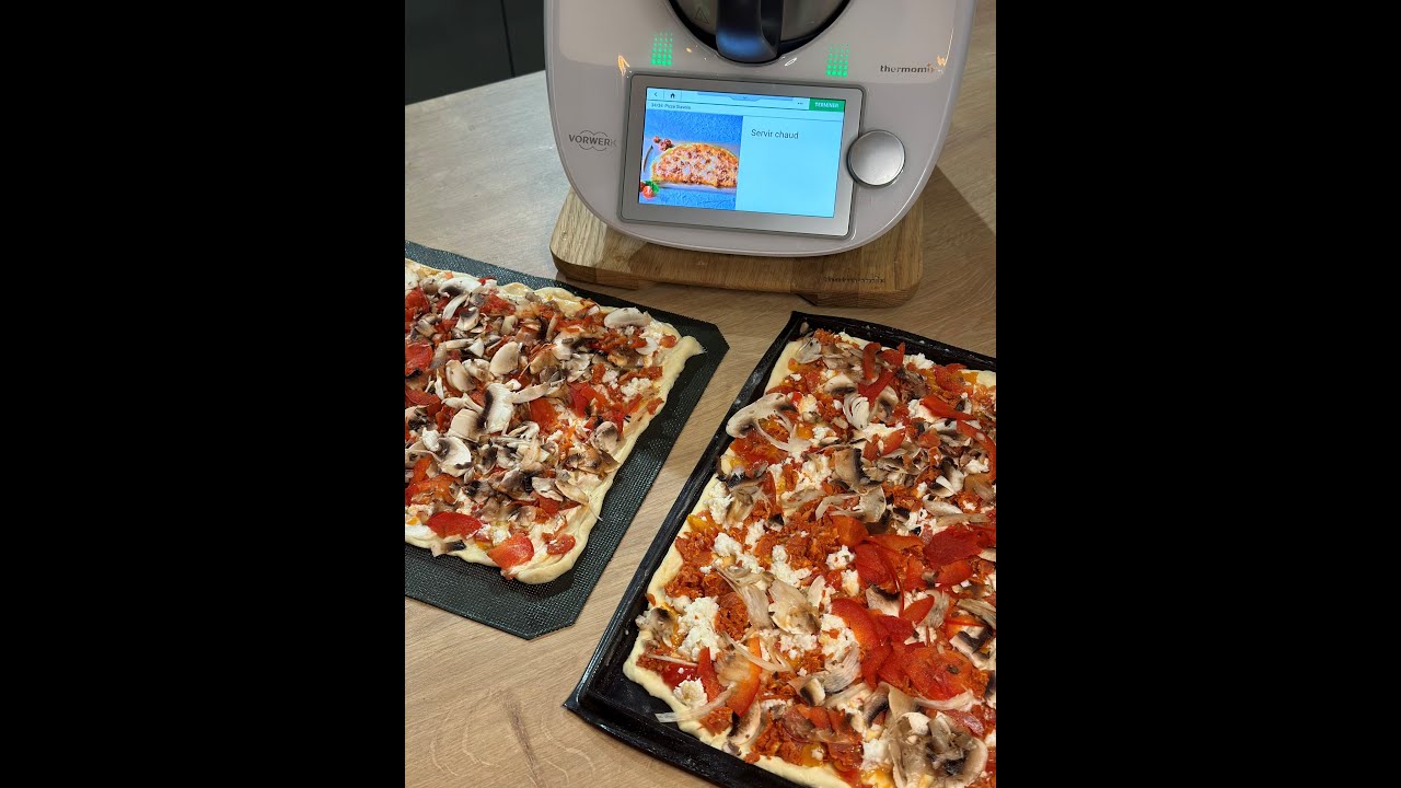 Soirée pizza - Pizza diavola avec le découpe minute - cookidoo