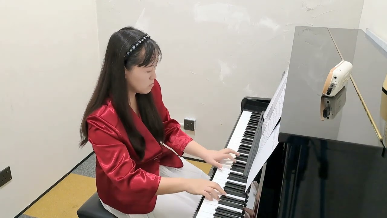 Piano song - Plum blossom piano solo in A major - pop piano instrumental music - healing piano music