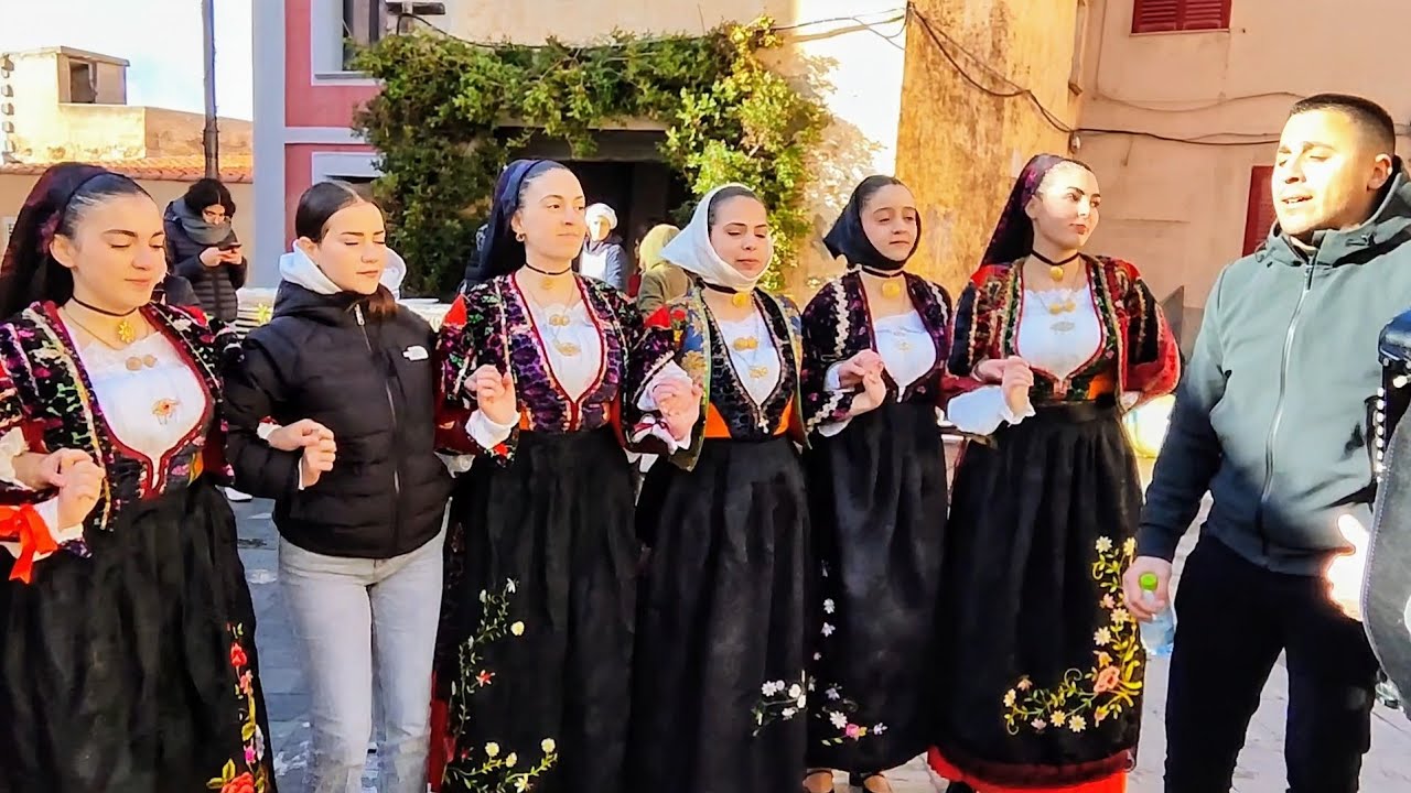 Orune 2024 - Pratzas in Ainas 🍁🍂 Autunno in Barbagia 🪗🎼