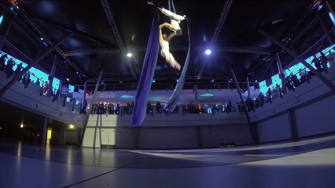 Duo Aerial Silks - Entertainment Agency