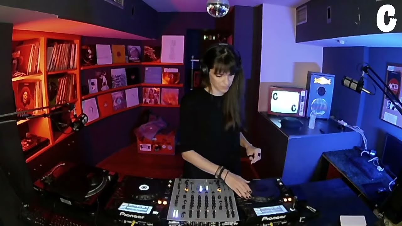 Plug n' Play w/ Nadja @CannibalRadio - 05 Dec 2021