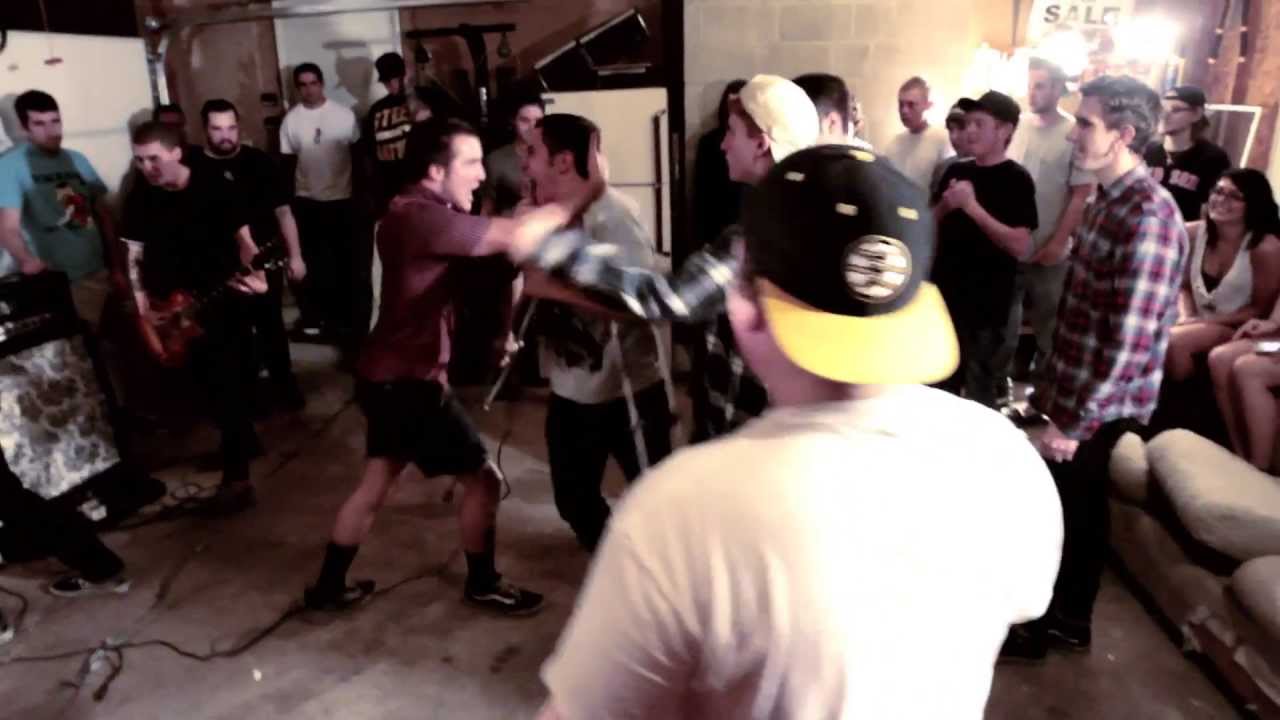 Swamps - Hollow Threats (Official Music Video)