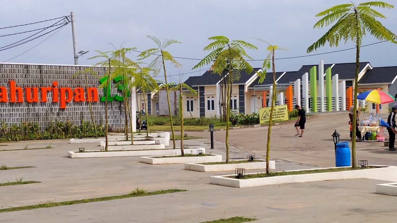 Pesona Kahuripan 12 Rumah Subsid Lokasi DiCilengsi dekat taman Buah mekarsari  WA : 0851-8314-3941