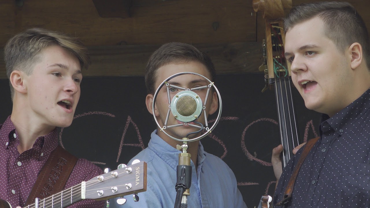 Carson Peters and Iron Mountain - Austin Tate - She Said 