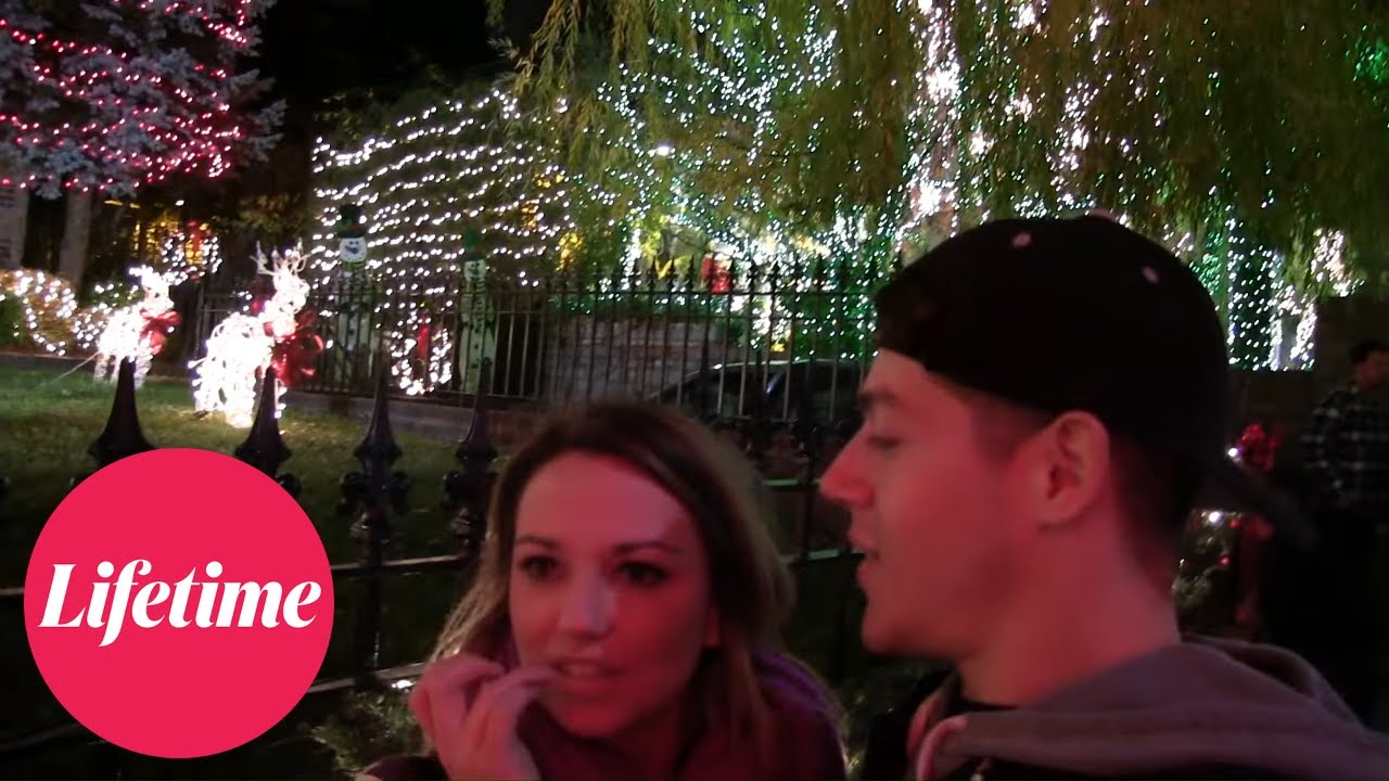 Married Life: Jason and Cortney: Christmas Lights in Dyker Heights | Lifetime