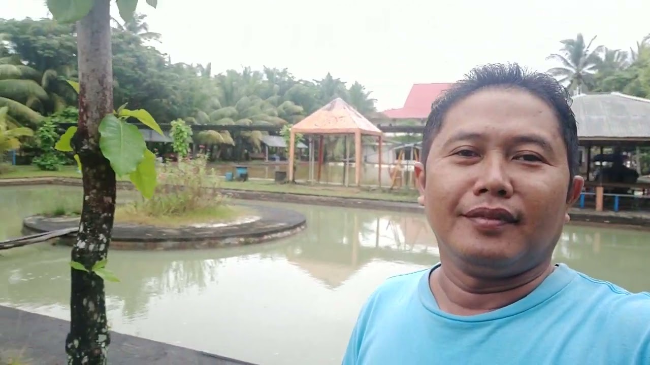 Tepi Laut Galaherang Mempawah 