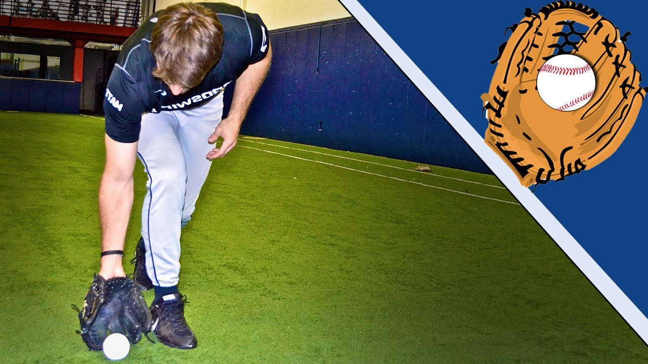 Outfield Tips - Fielding the Baseball / Knowing the Situation