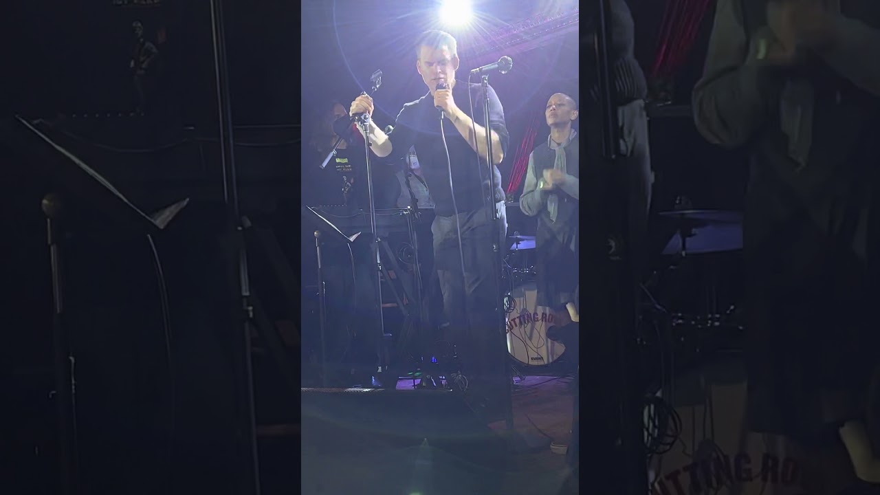 Michael C. Hall performing David Bowie’s “Heroes” at The Cutting Room in NYC on 1/7/2022.