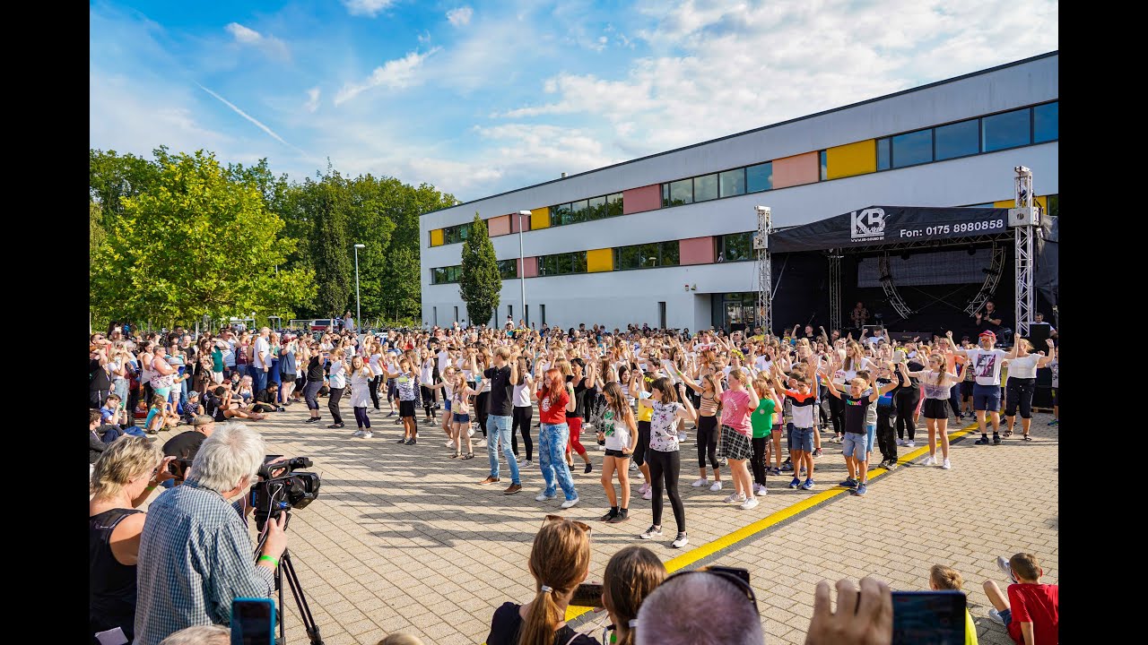 Schwarzheider Familien OPEN AIR 2021 - Flashmob