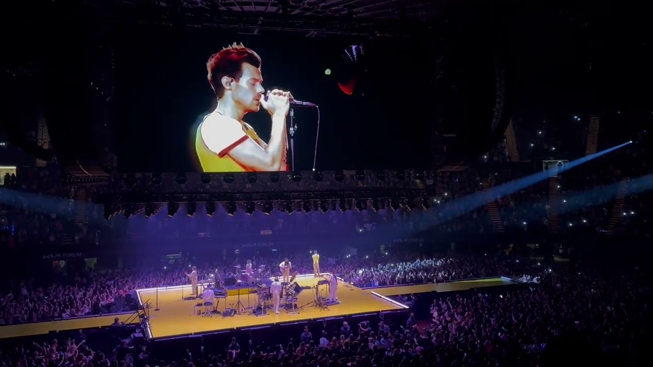 Harry Styles "Little Freak" live Love On Tour Los Angeles Kia Forum 1/26/23