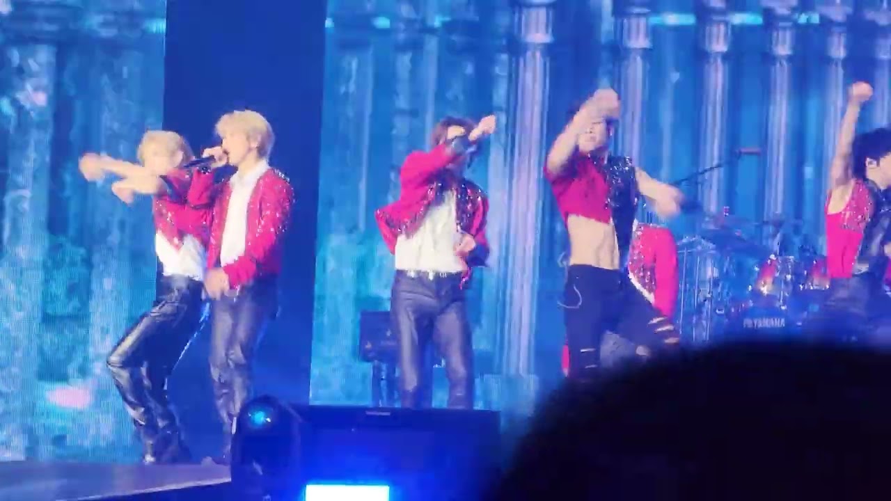 03-02-2023 Hellevator + Top + Victory Song #2ndworldtour_maniacth