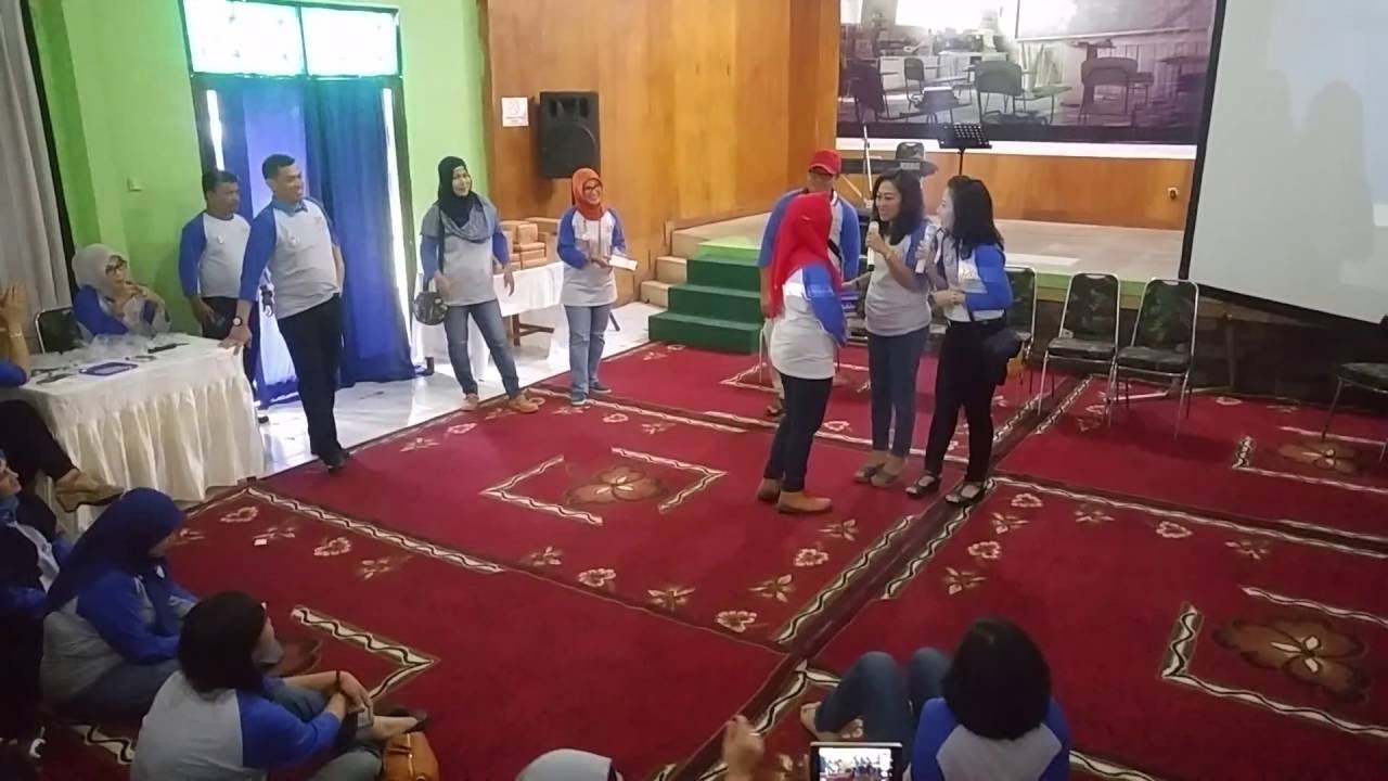 Reuni Akbar SMA 42 Halim - 1986 - Pembagian Door Prize Dari Bang Tato