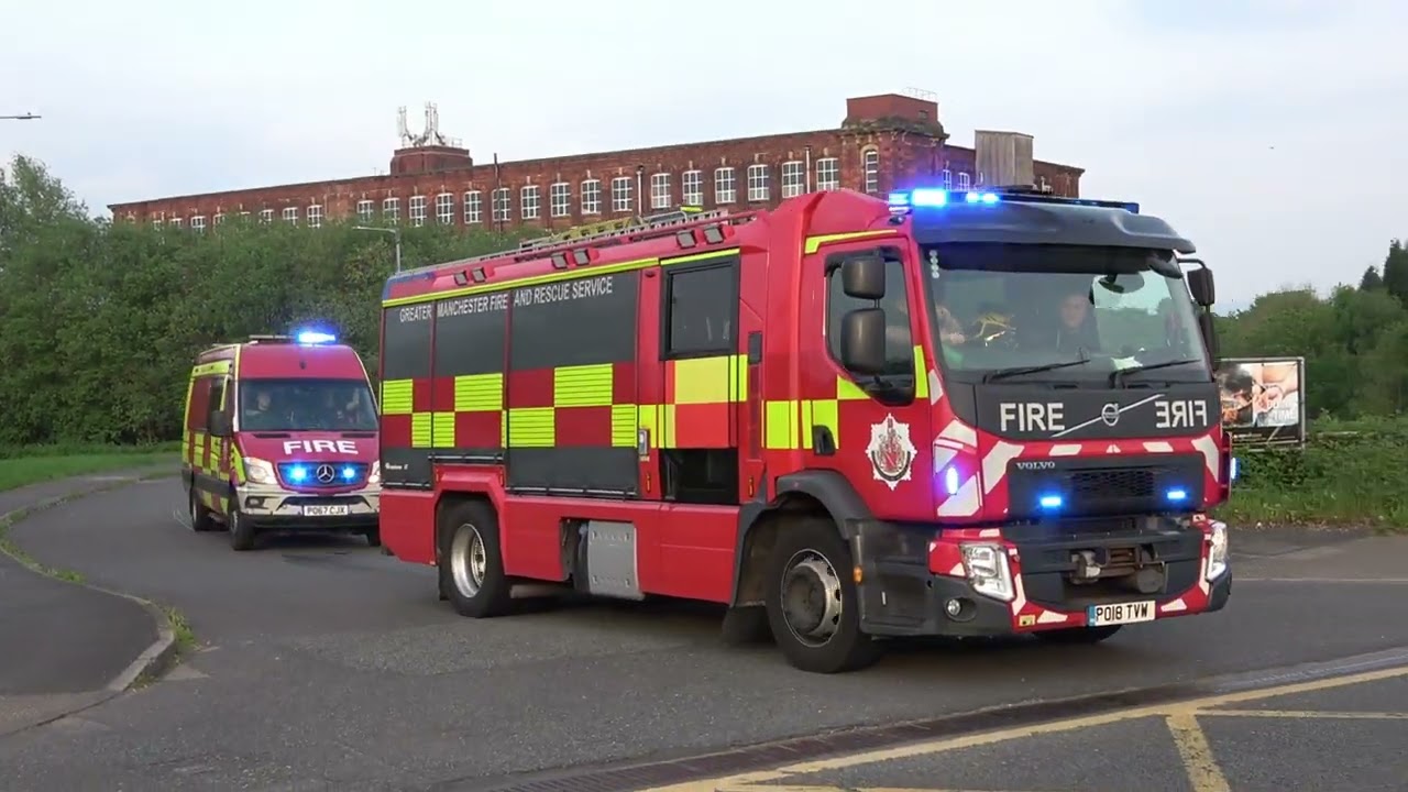 *LIFE RISK* Ashton Technical Response Units Turning out To an Unknown Life Risk Incident | GMFRS