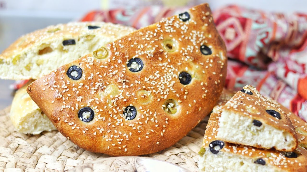 خبز بالزيتون سهل و سريع | Pain aux olives facile et rapide