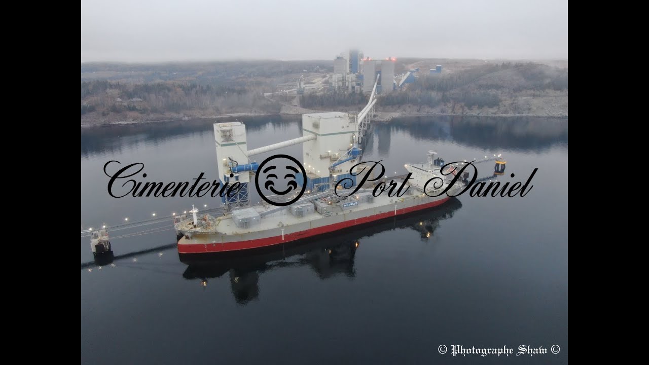 Cimenterie ☺️ Port Daniel Gaspesie Québec Canada 🍁 DJI Mavic 2 Zoom 🤠2022