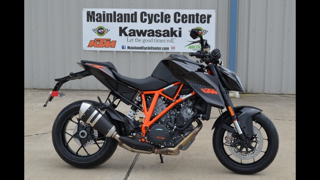 16 999 долларов: обзор и запуск мотоцикла KTM 1290 Super Duke R 2014 года выпуска в черном цвете!