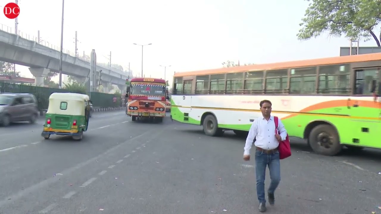 Favourable wind speed brings Delhi's air pollution levels marginally down