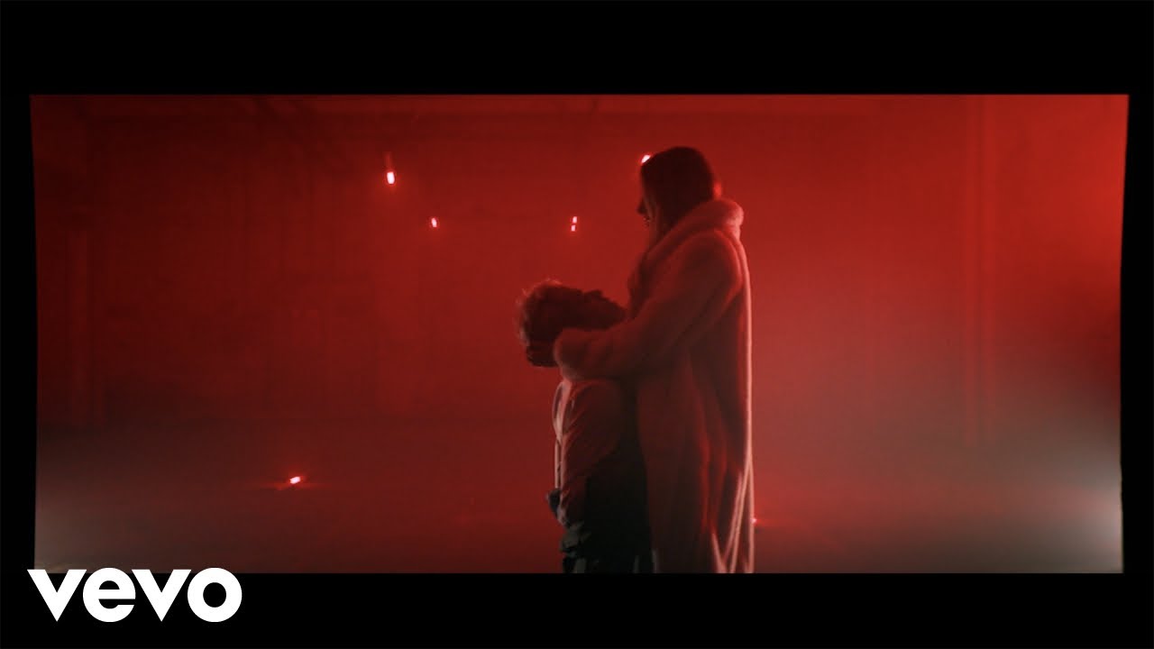 Delaney Jane - RED