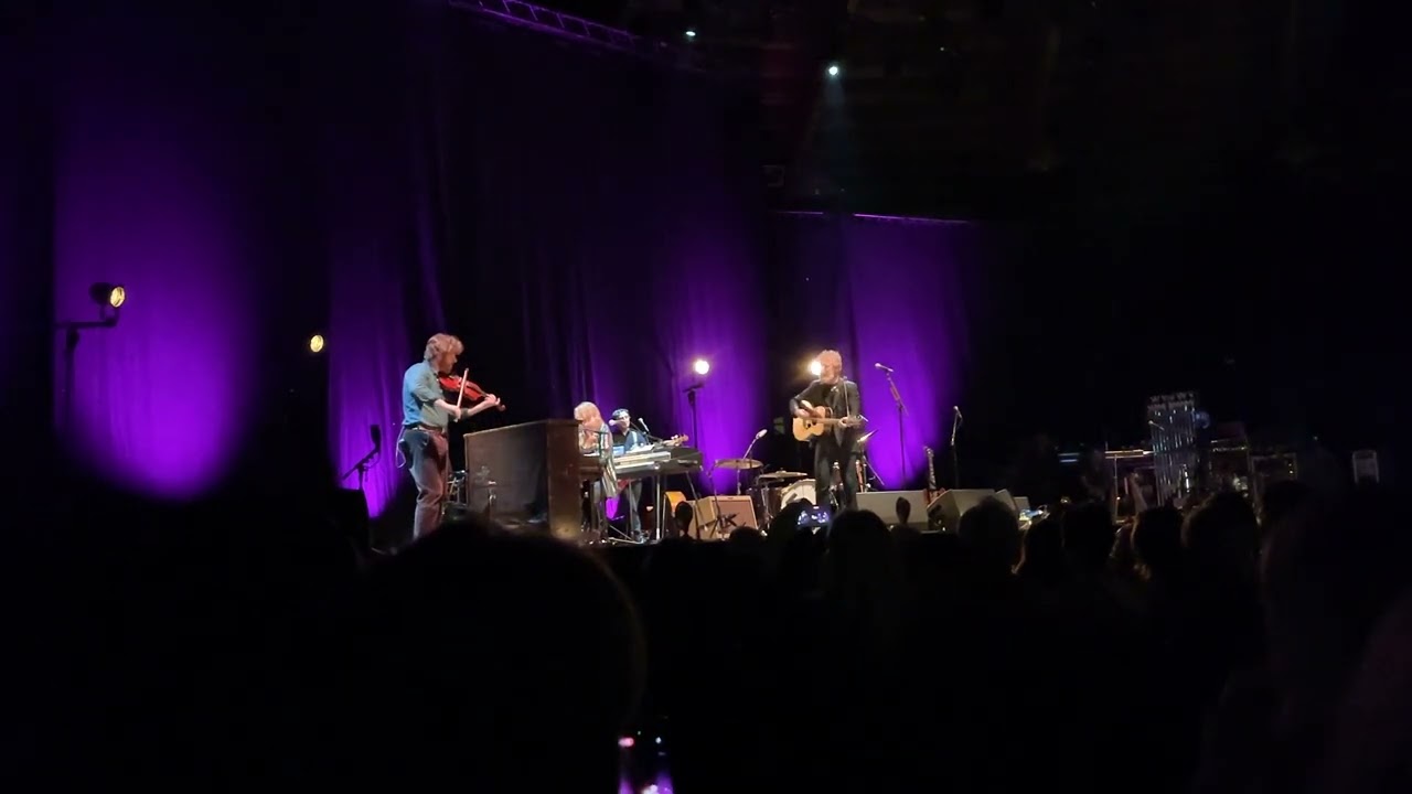 Glen Hansard #2 | Circus Krone am 08.11.2023