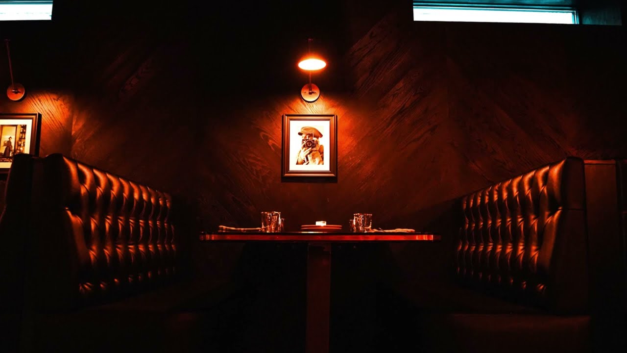 Chicago Bar Ambiance with Blues Rock Songs Playlist