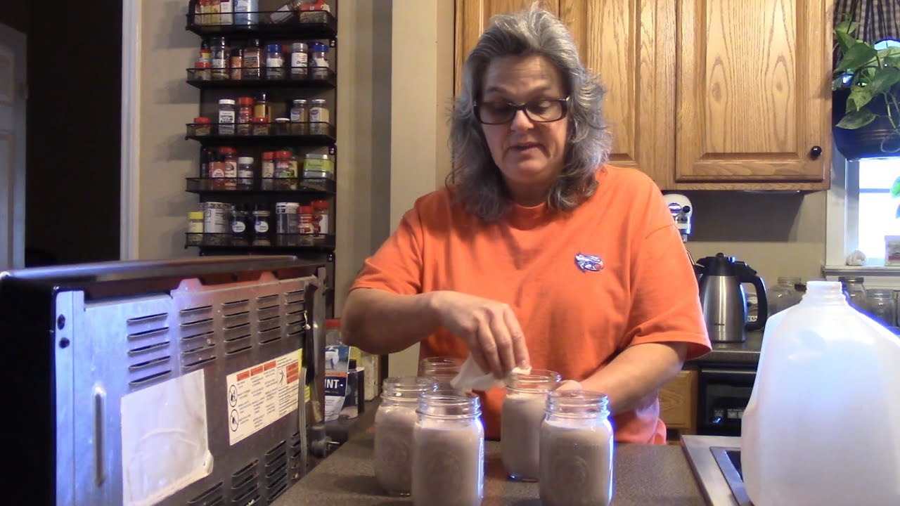 Pressure canning chocolate milk for storage #rebelcanning  #canning #milk #chocolatemilk