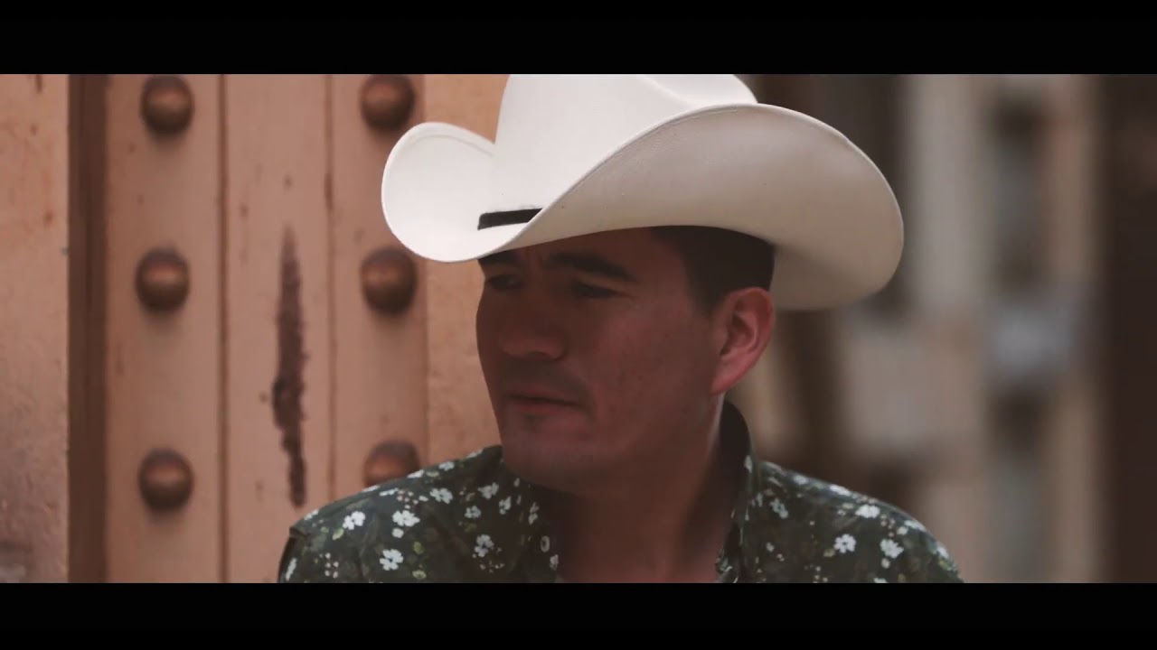El Chino Del Rancho - Enamorado De Un Fantasma (Video Oficial)