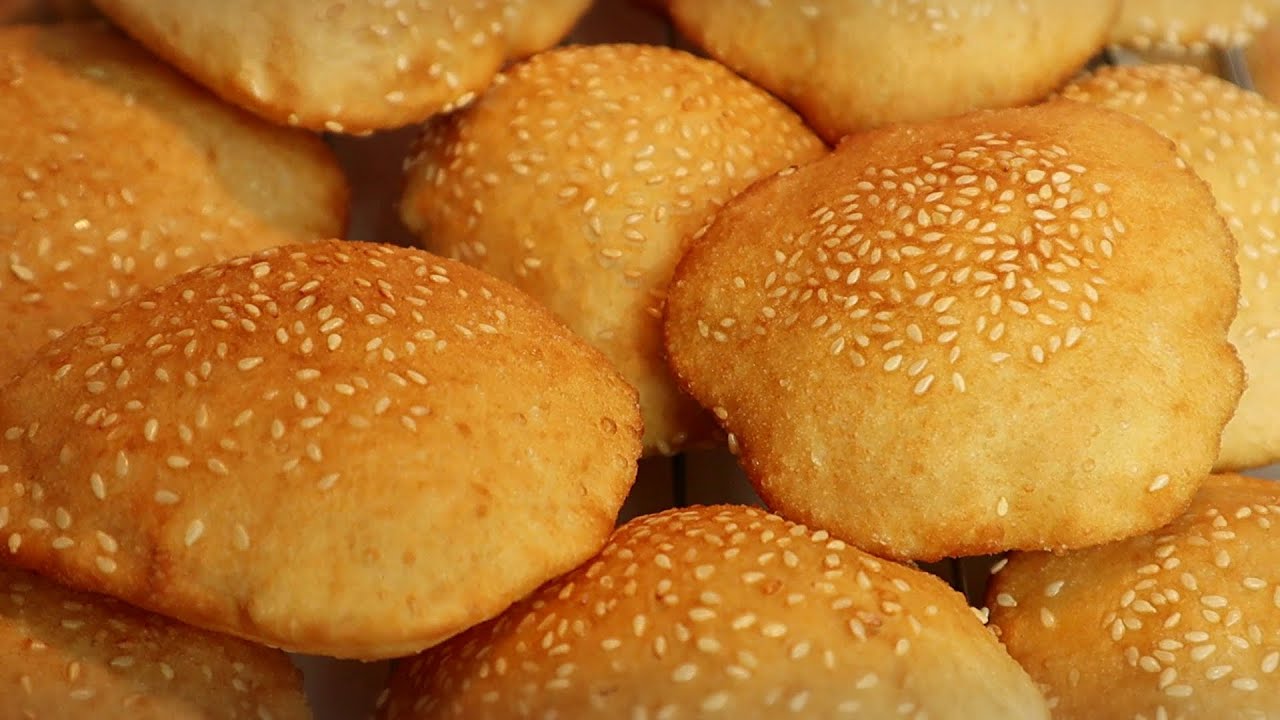 Вьетнамские полые пончики (BánhTiêu)